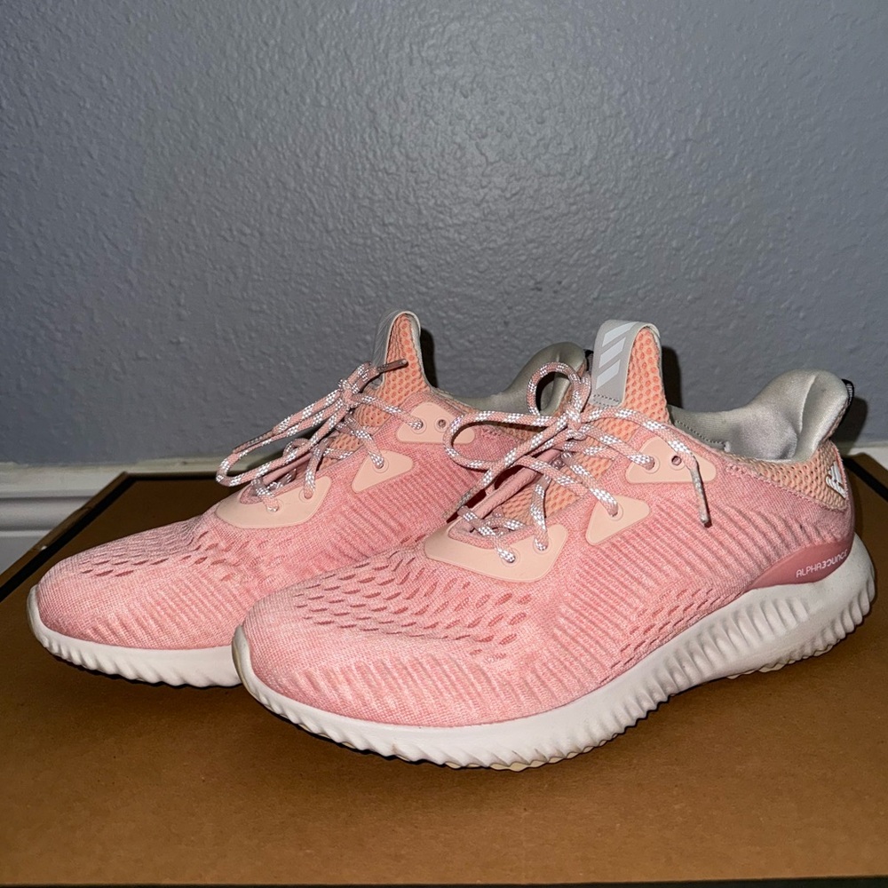 Adidas Alphabounce Pink Running Shoe Sneakers BW1206 Size Womens 8